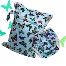 Load image into Gallery viewer, Swim nappy &amp; wet bag set. WHAT A DEAL!
