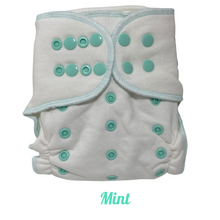 Load image into Gallery viewer, Butternut bamboo/cotton fitted nappy
